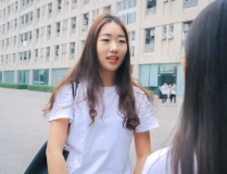 欣然的小姐姐,魅力四溢，青春风采无限