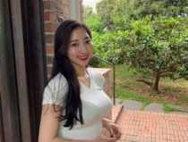 朴里小姐姐,青春活力，时尚潮流的引领者