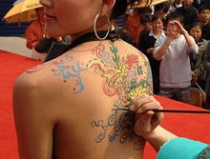 人体油漆彩绘作品,人体油漆彩绘的艺术魅力